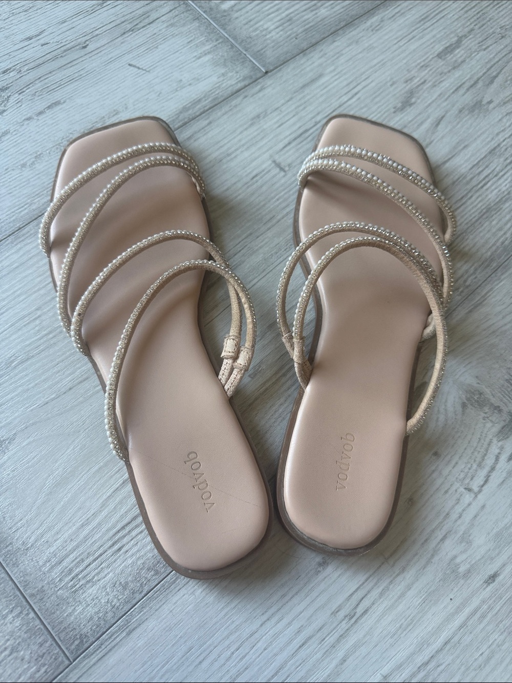 Rhinestone Strappy Flat Sandals in Nude